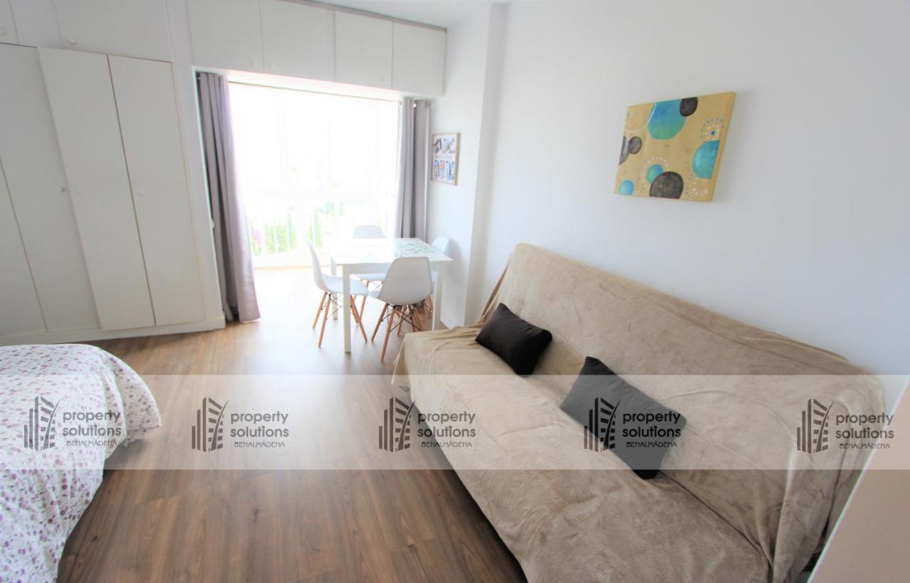 712 Iris Apartamentos - Vista Al Mar - A 10 Min De La Playa Caminando Y 5 Min Del Centro Benalmádena Exterior foto
